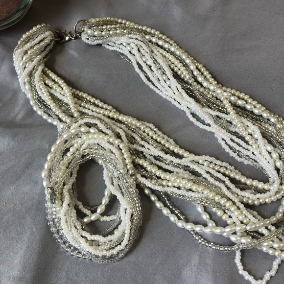 Cookie Lee Jewelry - 💗5 for $20 Cookie Lee Faux Pearl Necklace Set